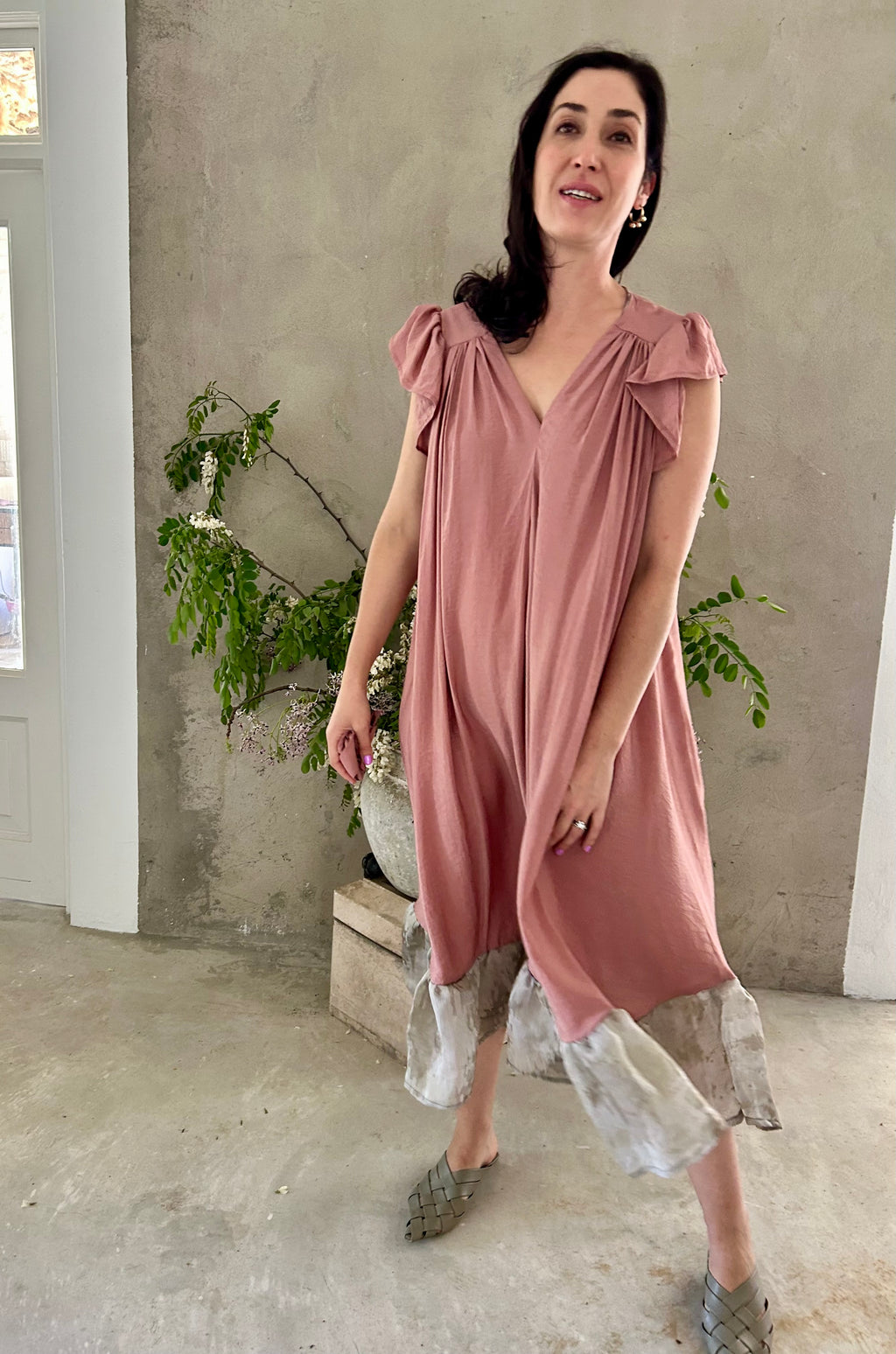 PINK FRILL - THE FLOW DRESS MIDI